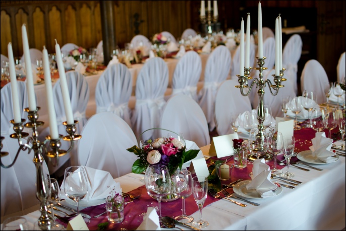 Kirche, Kapelle, Trauung, kirchliche Hochzeit, idyllisch, romantisch, Pfarrer